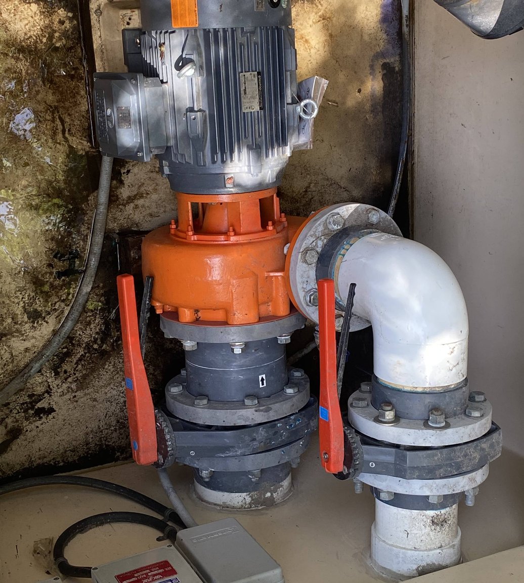 LPR Services technician performing pump repair in Orlando